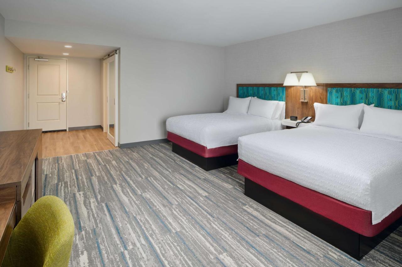 Hampton Inn Towson Downtown Exteriör bild