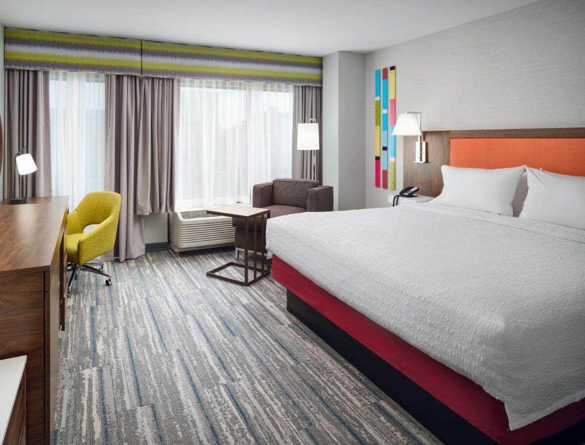 Hampton Inn Towson Downtown Exteriör bild