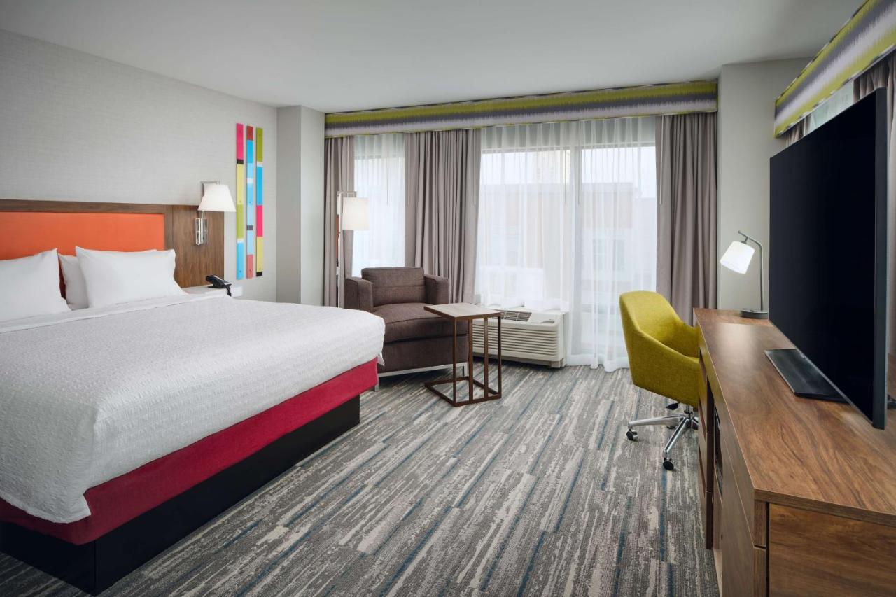Hampton Inn Towson Downtown Exteriör bild